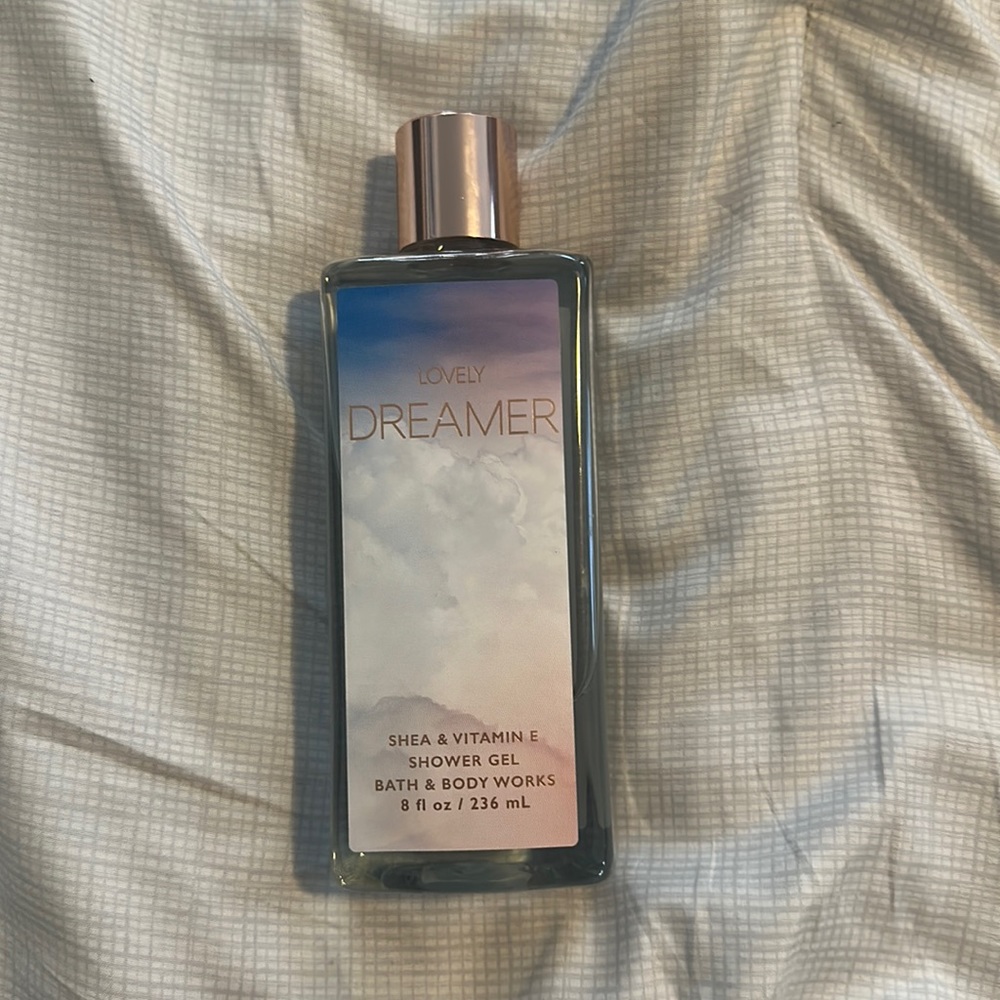 Bath and body - body wash. Never used. Lovely dreamer scent.